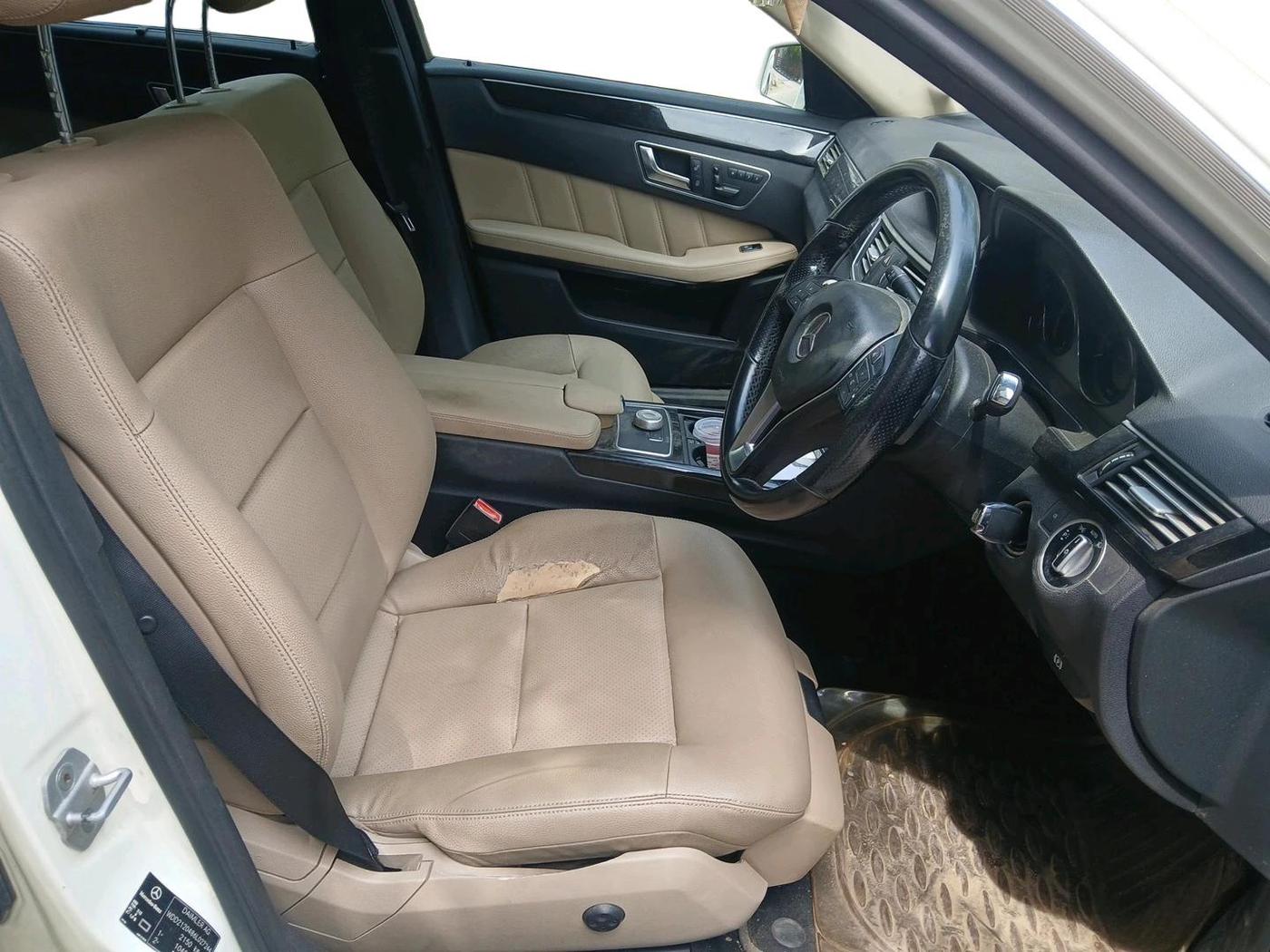 2012 Mercedes Benz E Class E 200 CGI AVANTGARDE, Petrol, Automatic, 57,888 km, interior