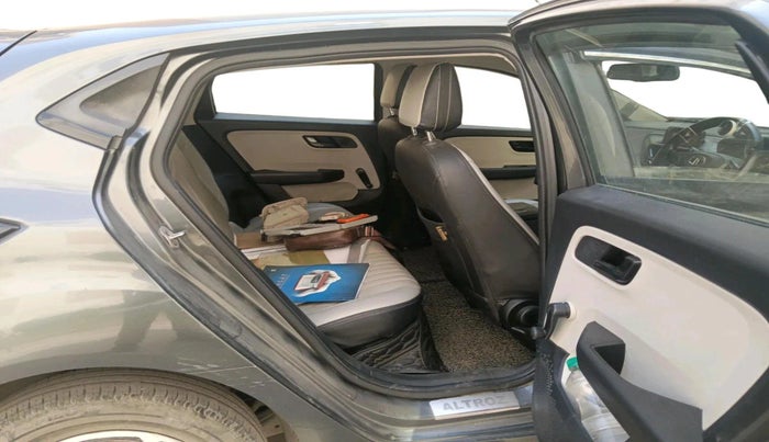 2021 Tata ALTROZ XE DIESEL, Diesel, Manual, 86,270 km, interior