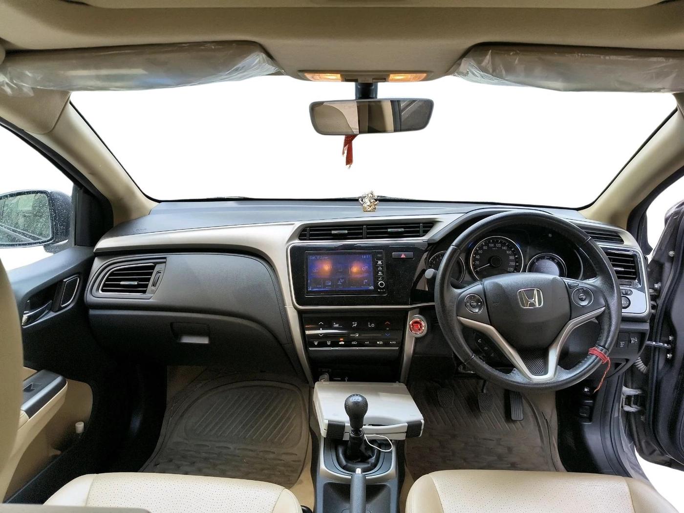2017 Honda City 1.5L I-VTEC VX, Petrol, Manual, 45,390 km, interior