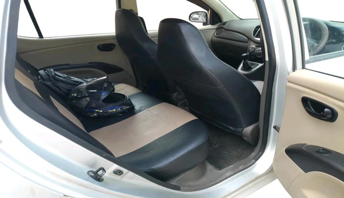 2014 Hyundai i10 MAGNA 1.1, Petrol, Manual, 76,900 km, interior