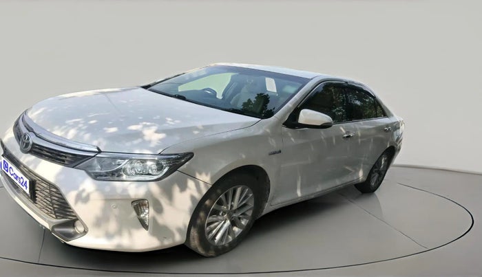 2016 Toyota Camry HYBRID, Hybrid, Automatic, 2,00,908 km, exterior