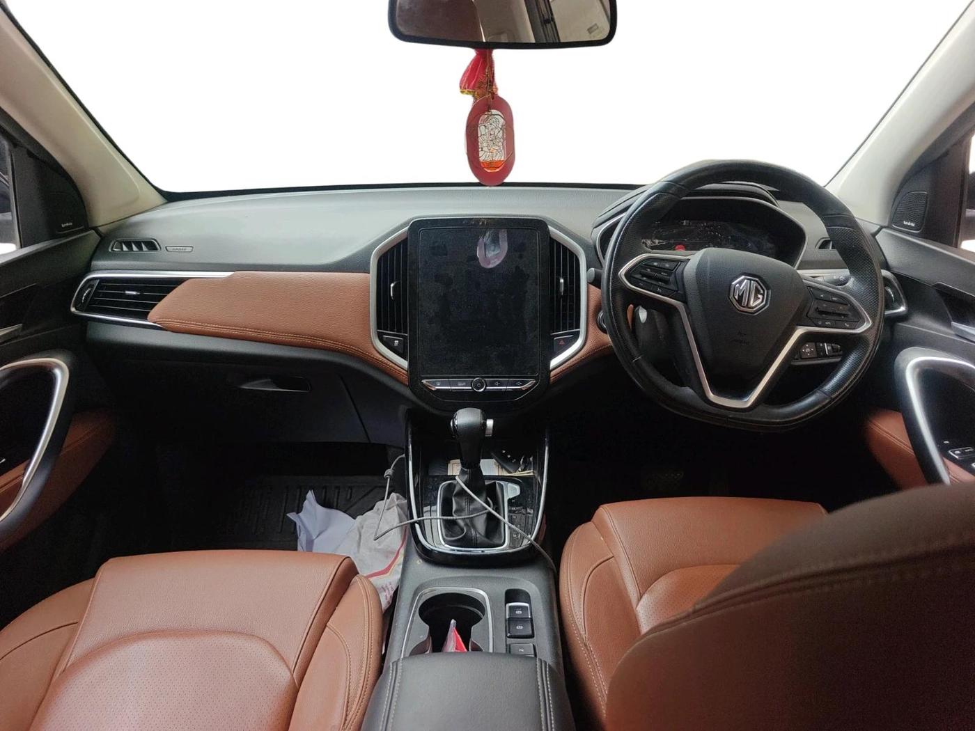 2022 MG HECTOR PLUS SHARP 1.5 PETROL TURBO CVT 6-STR, Petrol, Automatic, 41,306 km, interior