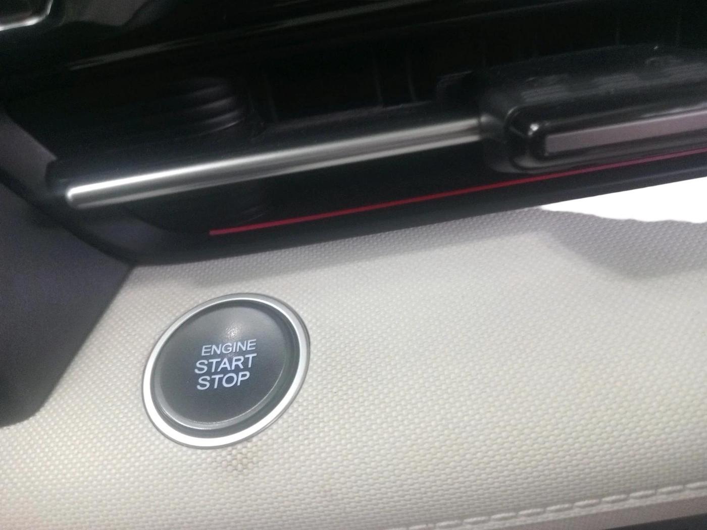 2024 Hyundai Verna SX 1.5 l MPI, Petrol, Manual, 24,249 km, interior