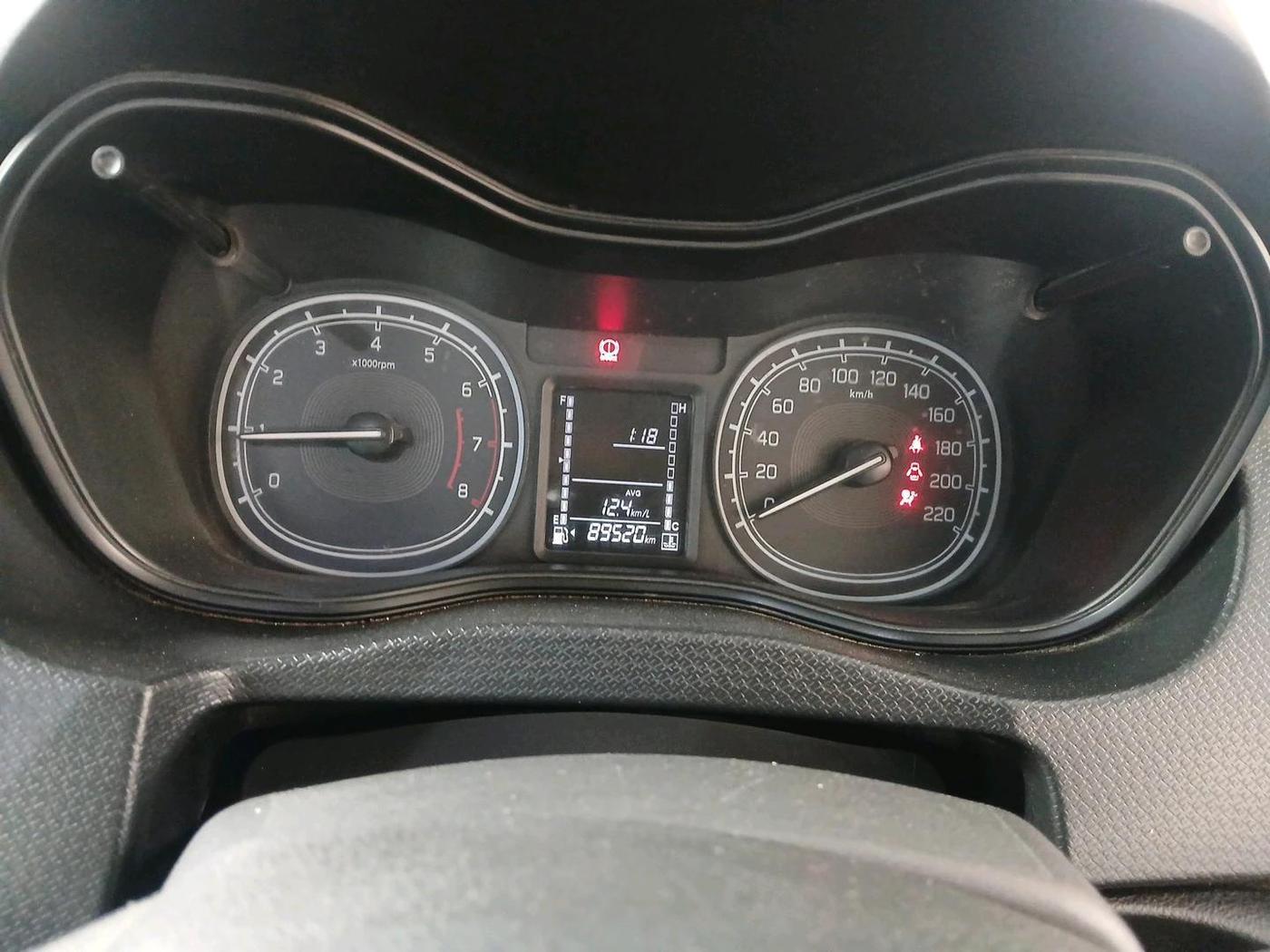 2021 Maruti Vitara Brezza LXI, Petrol, Manual, 89,520 km, interior