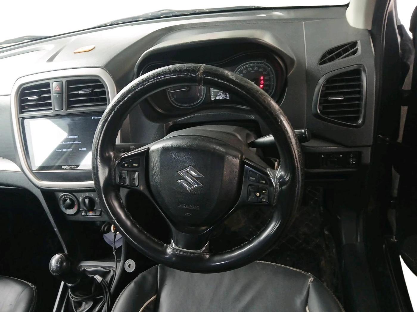 2021 Maruti Vitara Brezza LXI, Petrol, Manual, 89,520 km, interior