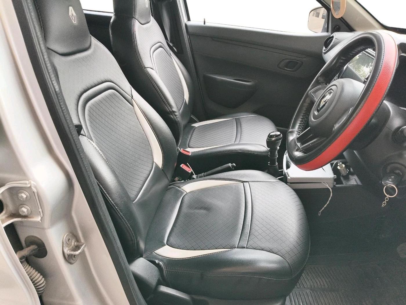 2020 Renault Kwid RXT 1.0 (O), Petrol, Manual, 67,403 km, interior