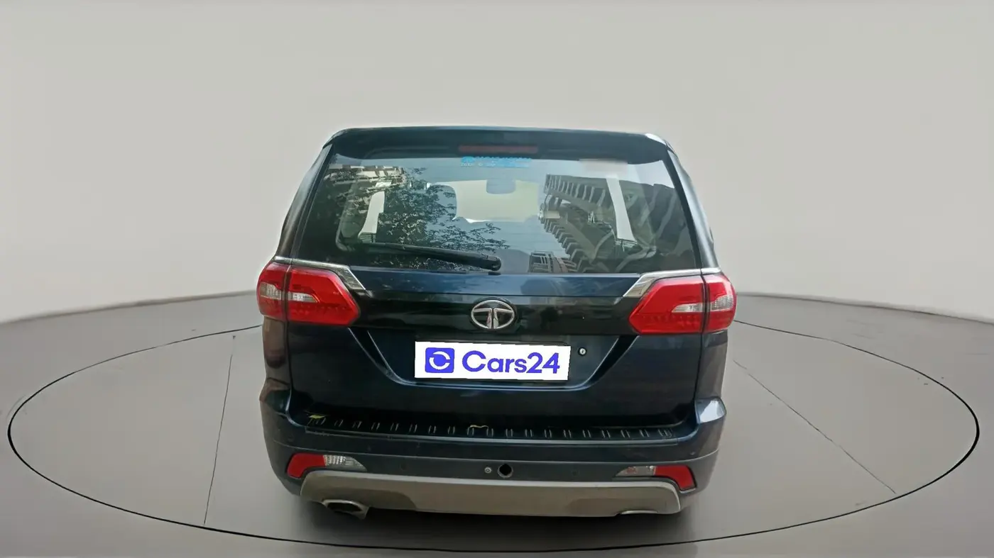 2017 Tata Hexa XMA 4X2 7 STR, Diesel, Automatic, 1,70,295 km, exterior