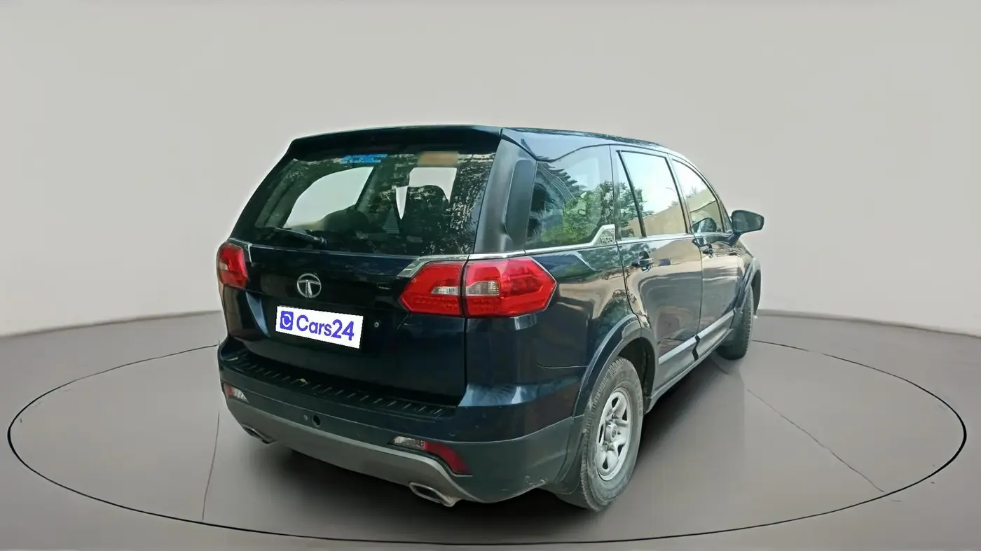 2017 Tata Hexa XMA 4X2 7 STR, Diesel, Automatic, 1,70,295 km, exterior