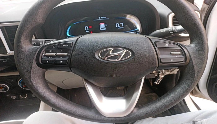 2024 Hyundai VENUE S PLUS 1.5 CRDI, Diesel, Manual, 46,592 km, interior