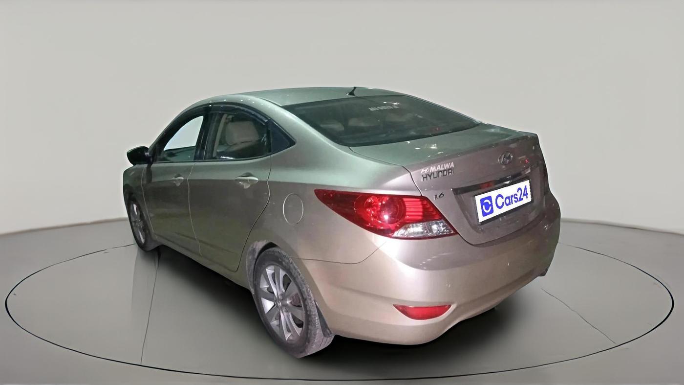 2013 Hyundai Verna FLUIDIC 1.6 VTVT SX, Petrol, Manual, 74,095 km, exterior