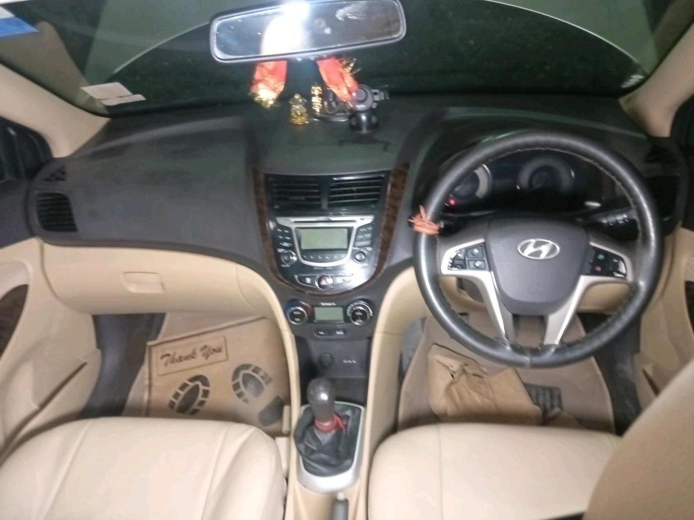 2013 Hyundai Verna FLUIDIC 1.6 VTVT SX, Petrol, Manual, 74,095 km, interior