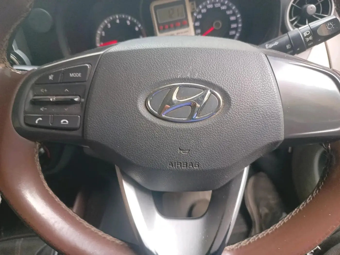 2022 Hyundai AURA S 1.2 CNG, CNG, Manual, 78,266 km, interior