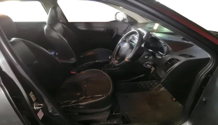 2019 Maruti Vitara Brezza VDI, Diesel, Manual, 1,02,999 km, interior