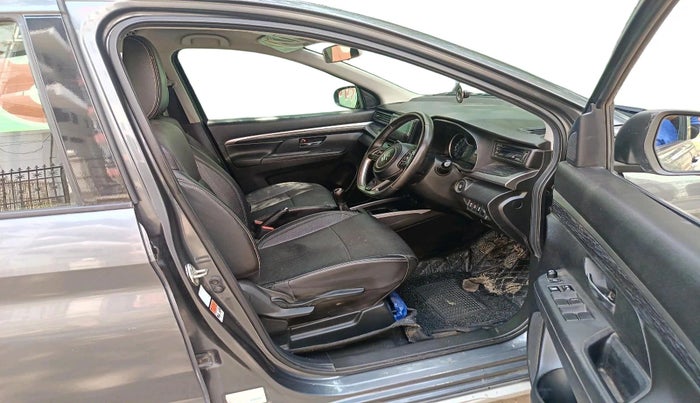 2023 Maruti XL6 ALPHA MT, Petrol, Manual, 68,453 km, interior