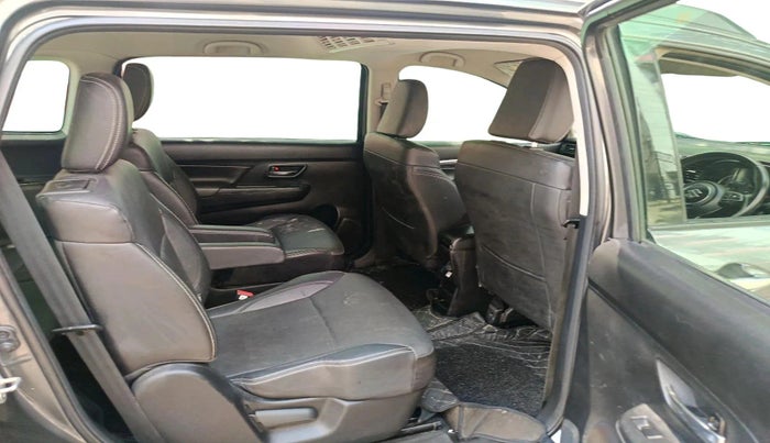 2023 Maruti XL6 ALPHA MT, Petrol, Manual, 68,453 km, interior