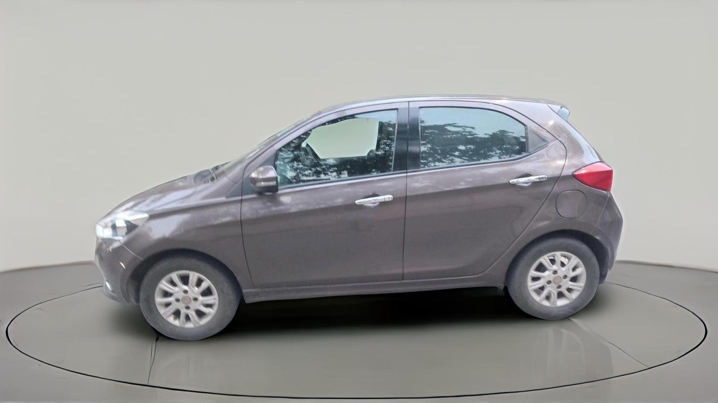 2018 Tata Tiago XZ DIESEL, Diesel, Manual, 99,980 km, exterior