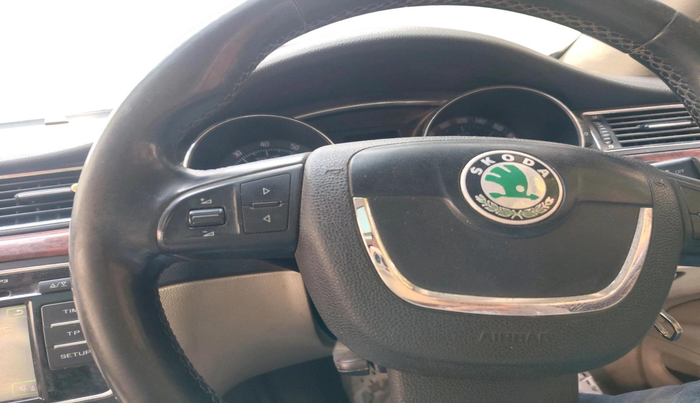 2011 Skoda Superb ELEGANCE 1.8 TSI AT, Petrol, Automatic, 81,366 km, interior