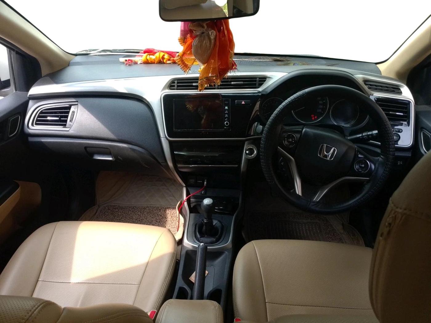 2019 Honda City 1.5L I-VTEC V MT, Petrol, Manual, 77,382 km, interior