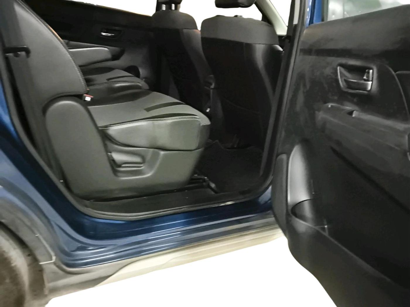2020 Maruti XL6 ZETA AT, Petrol, Automatic, 66,100 km, interior