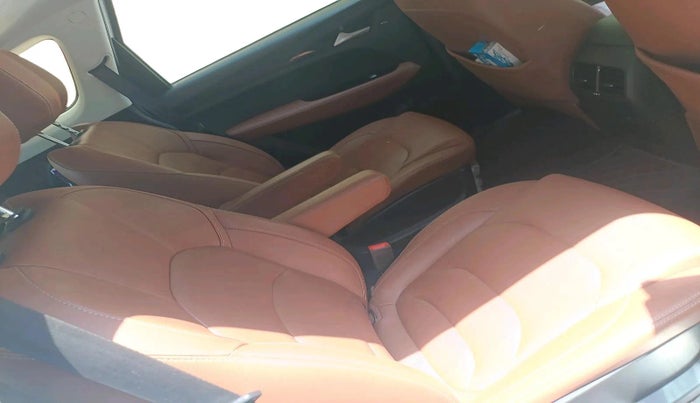 2021 MG HECTOR PLUS SHARP 1.5 PETROL TURBO DCT 6-STR, Petrol, Automatic, 44,394 km, interior