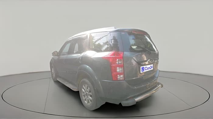 2017 Mahindra XUV500 W8 1.99, Diesel, Manual, 84,096 km, exterior