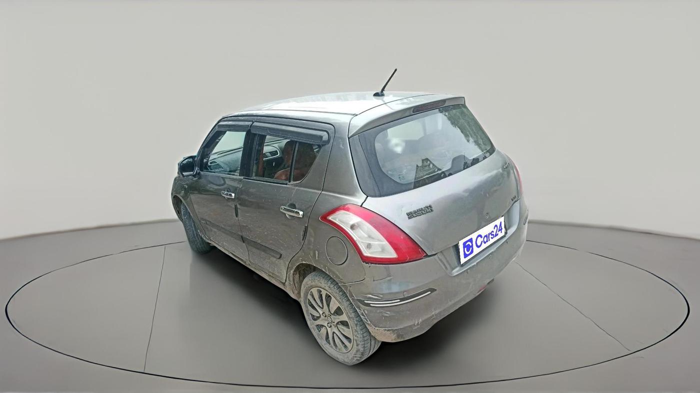 2014 Maruti Swift VXI, CNG, Manual, 1,02,251 km, exterior