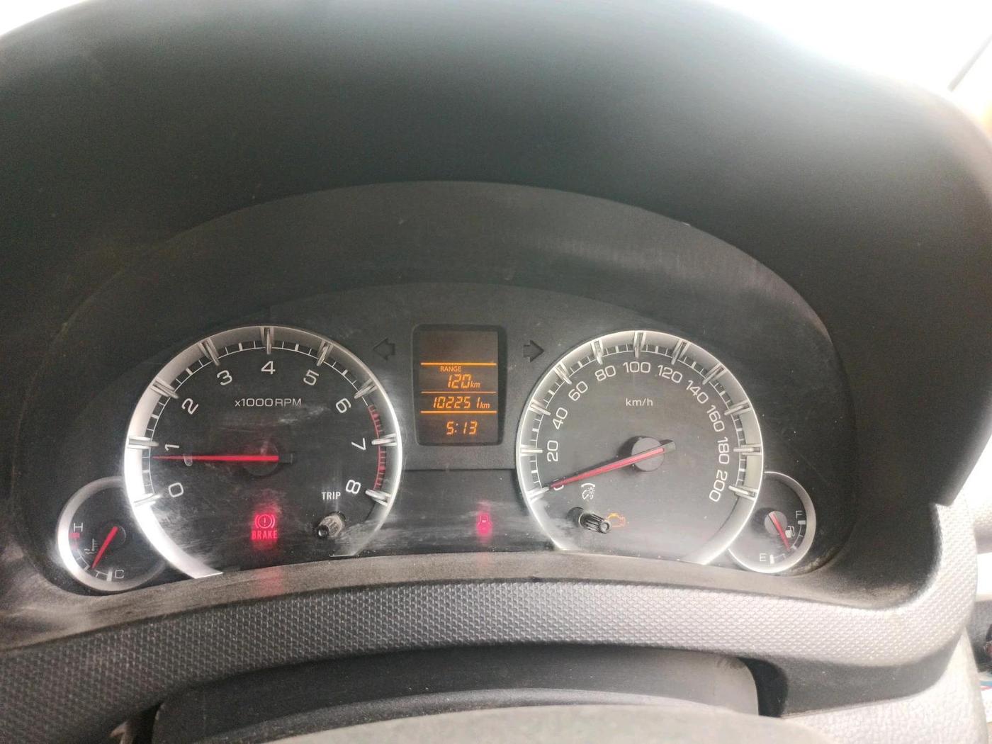 2014 Maruti Swift VXI, CNG, Manual, 1,02,251 km, interior