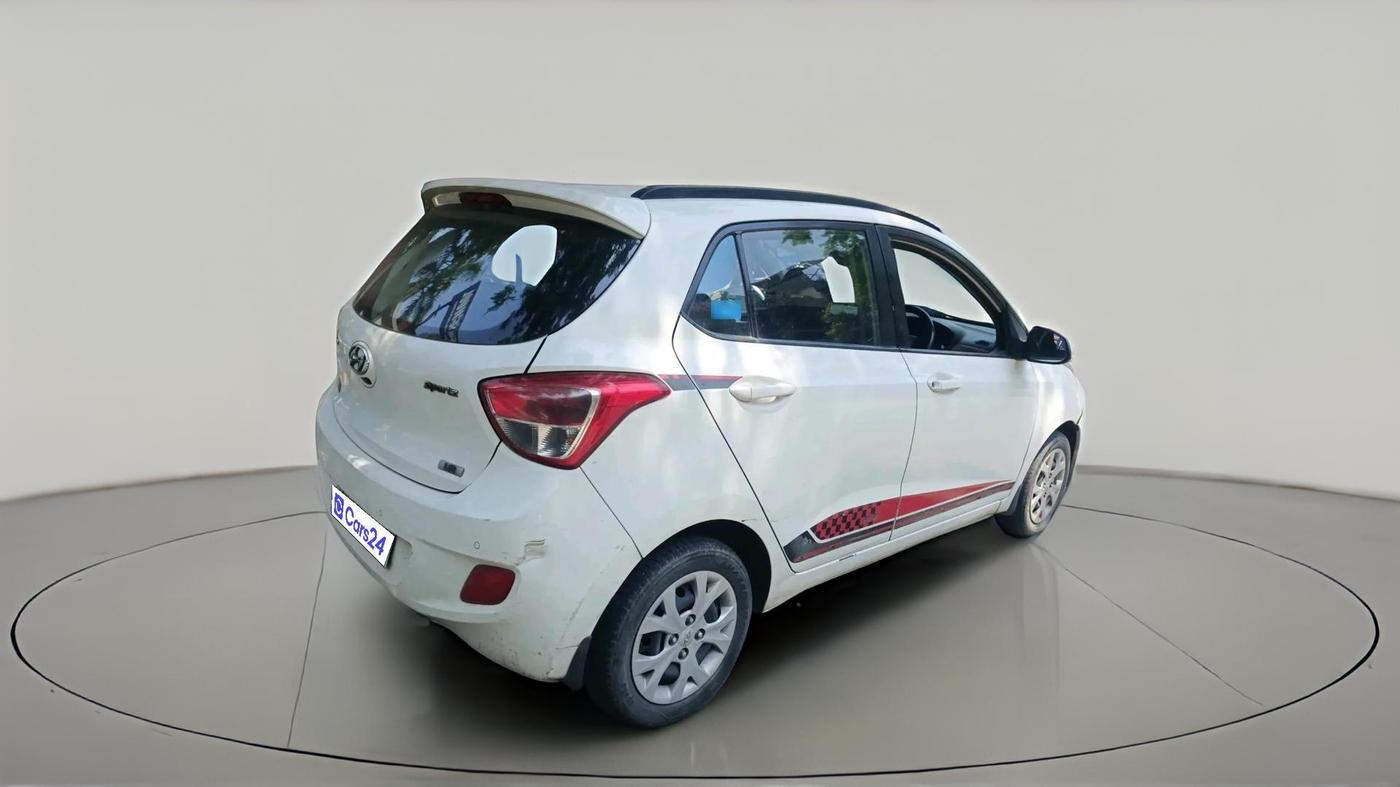 2016 Hyundai Grand i10 1.2 SPORTZ PRIME EDITION VTVT, Petrol, Manual, 1,31,310 km, exterior