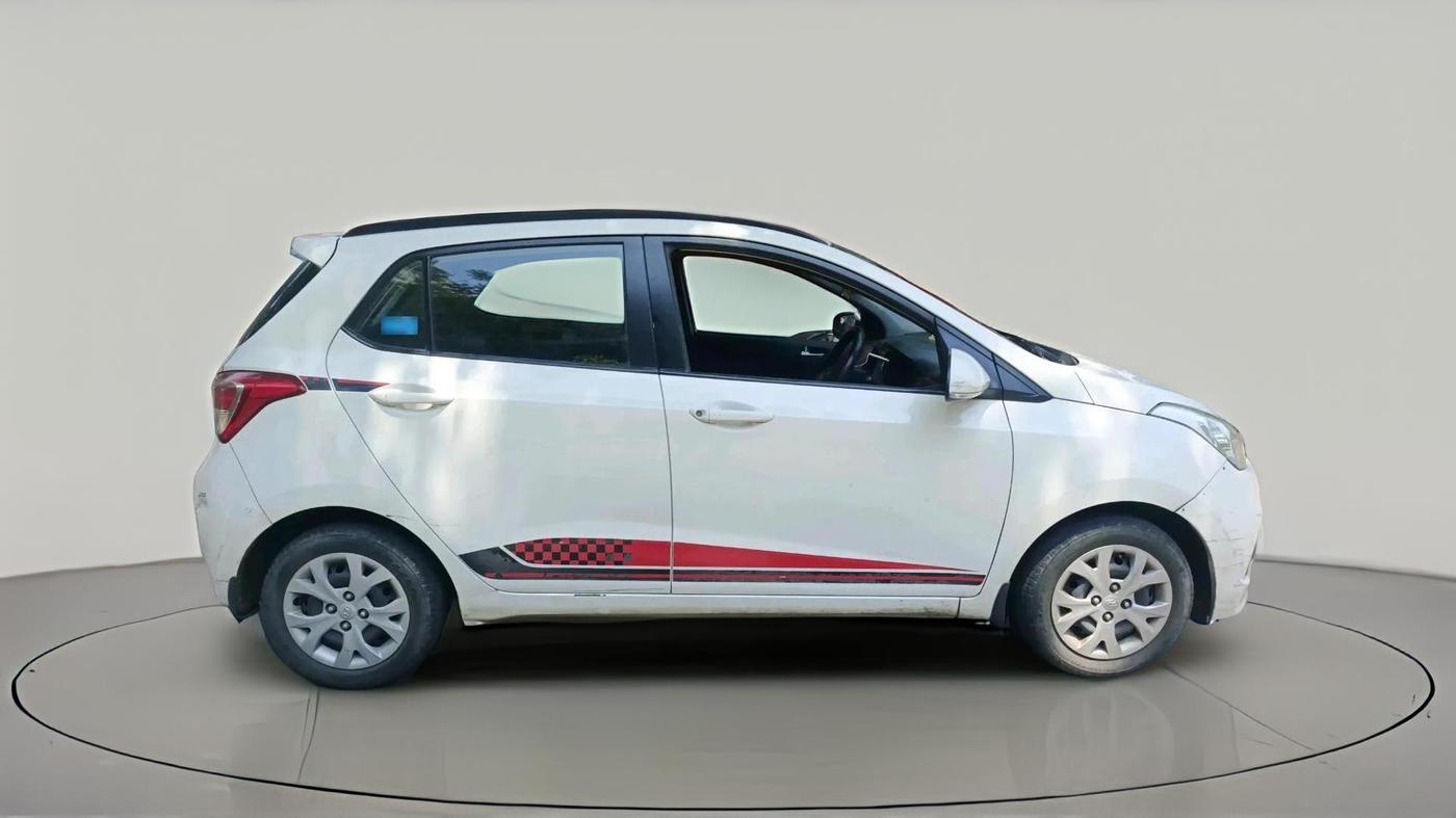 2016 Hyundai Grand i10 1.2 SPORTZ PRIME EDITION VTVT, Petrol, Manual, 1,31,310 km, exterior