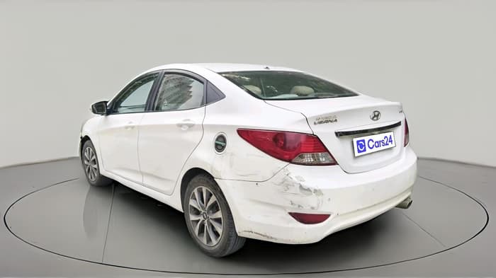 2013 Hyundai Verna FLUIDIC 1.6 VTVT SX, Petrol, Manual, 1,06,079 km, exterior