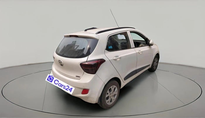 2016 Hyundai Grand i10 SPORTZ 1.1 CRDI, Diesel, Manual, 1,32,728 km, exterior