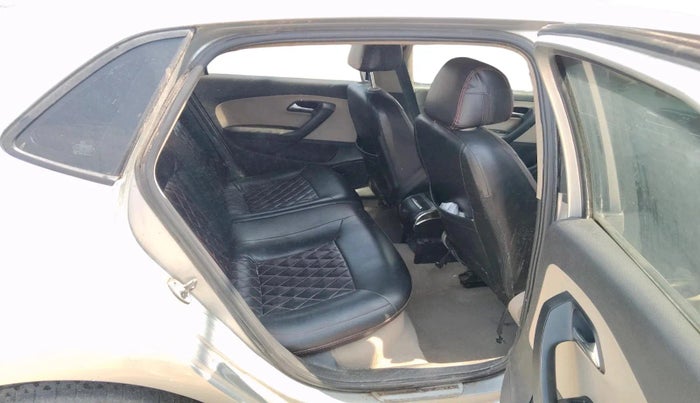 2011 Volkswagen Polo COMFORTLINE 1.2L PETROL, Petrol, Manual, 75,308 km, interior