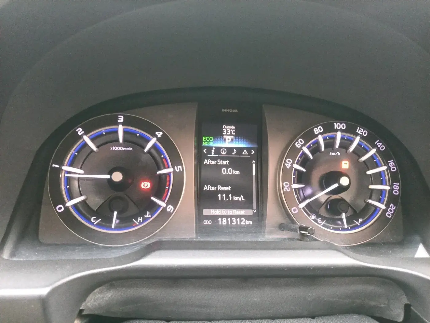 2016 Toyota Innova Crysta 2.8 ZX AT 7 STR, Diesel, Automatic, 1,81,312 km, interior