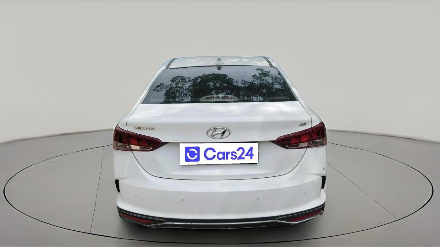 2022 Hyundai Verna SX 1.5 VTVT, Petrol, Manual, 68,507 km, exterior