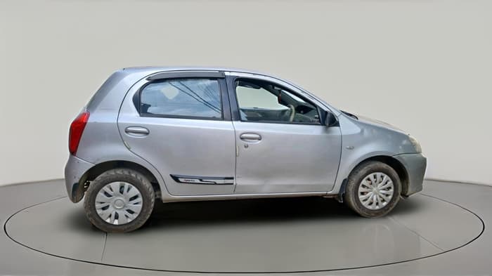 2011 Toyota Etios G, CNG, Manual, 92,645 km, exterior