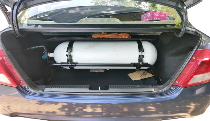 2022 Maruti Dzire VXI CNG, CNG, Manual, 82,569 km, exterior