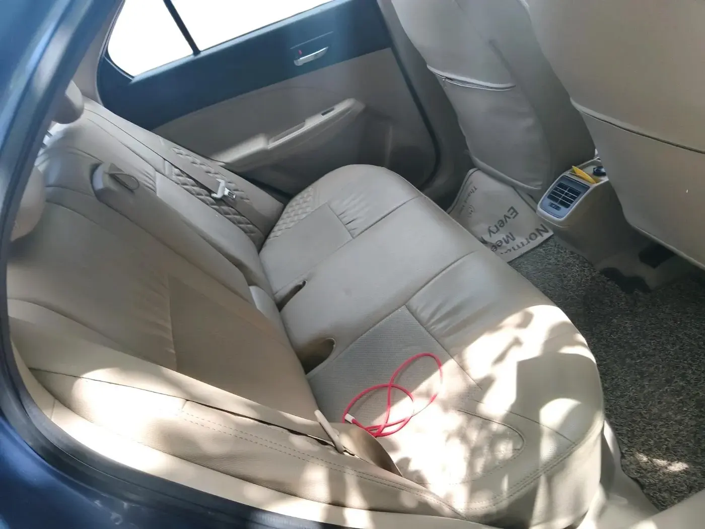 2022 Maruti Dzire VXI CNG, CNG, Manual, 83,660 km, interior