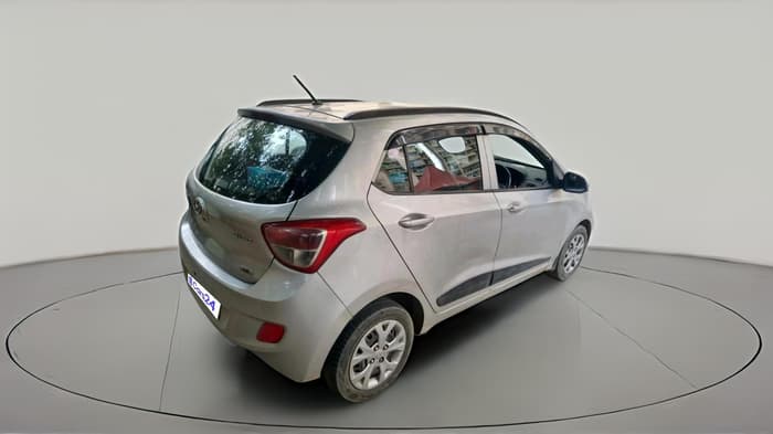 2016 Hyundai Grand i10 SPORTZ 1.2 KAPPA VTVT, Petrol, Manual, 1,43,072 km, exterior