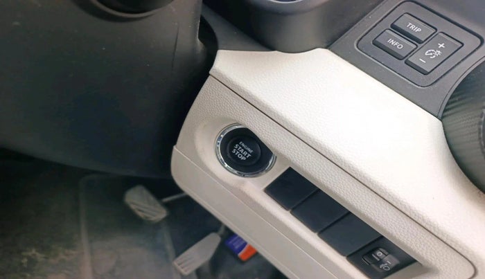 2020 Maruti IGNIS ALPHA 1.2 AMT, Petrol, Automatic, 68,186 km, interior