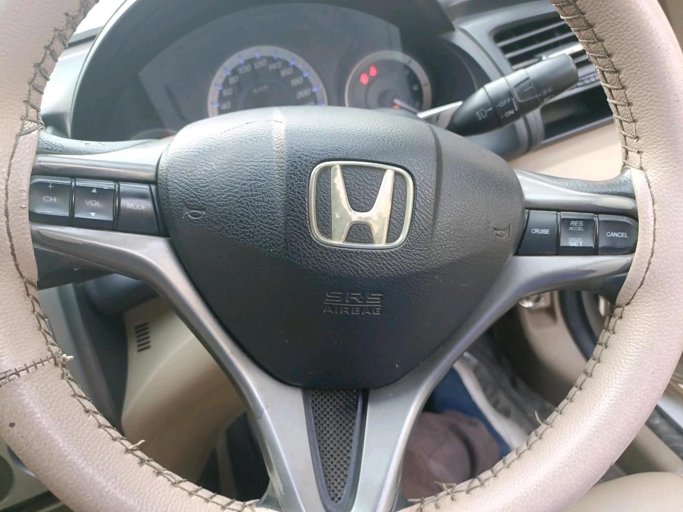 2012 Honda City 1.5L I-VTEC V MT, Petrol, Manual, 1,01,018 km, interior