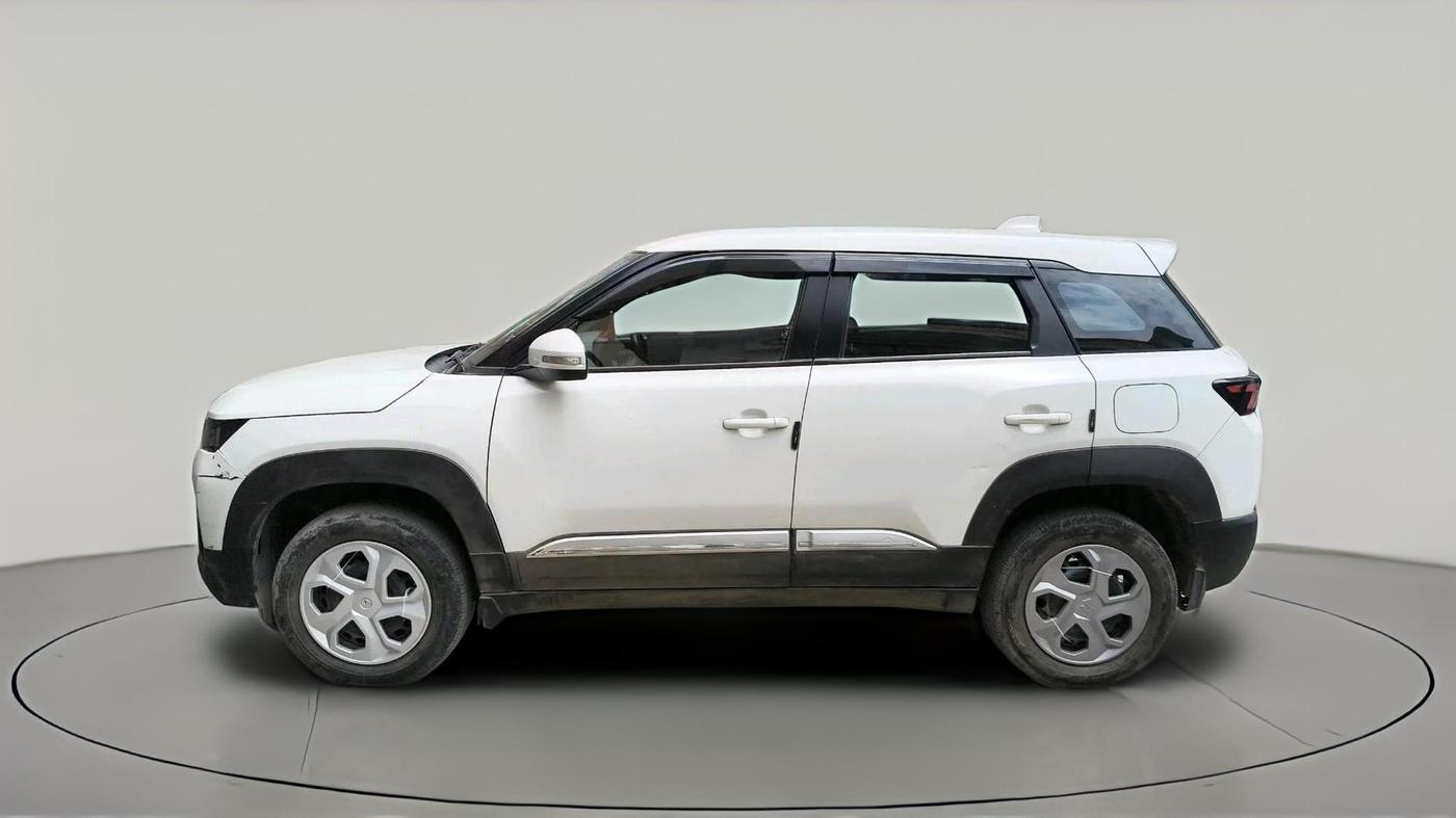 2022 Maruti BREZZA VXI SMART HYBRID, Petrol, Manual, 52,220 km, exterior