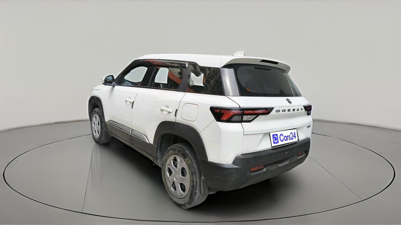 2022 Maruti BREZZA VXI SMART HYBRID, Petrol, Manual, 52,220 km, exterior