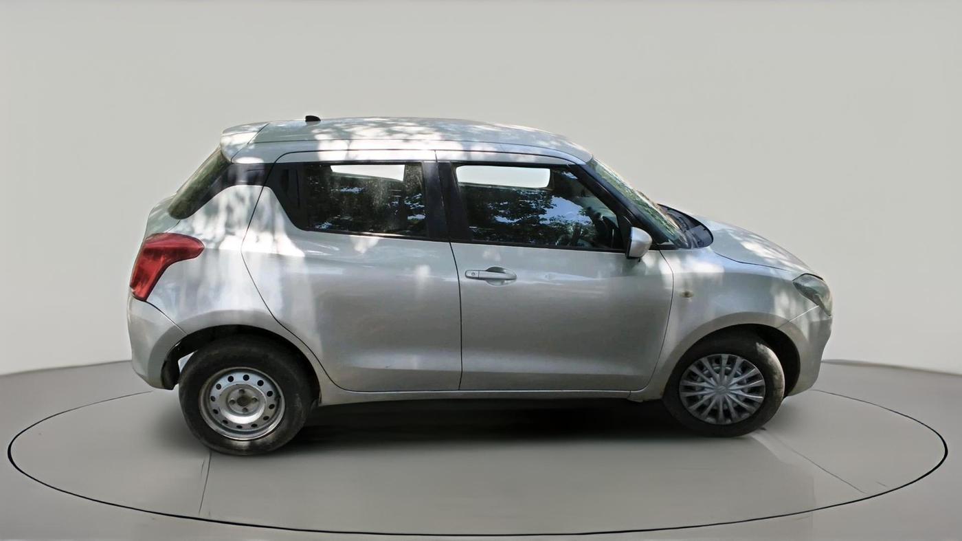 2021 Maruti Swift LXI, CNG, Manual, 73,547 km, exterior