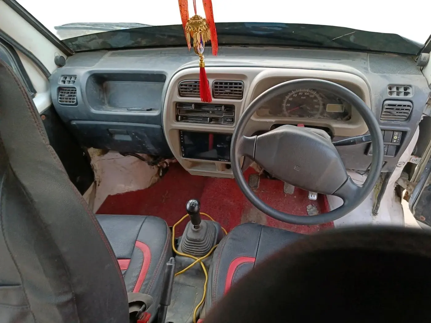 2016 Maruti Eeco 5 STR CNG WITH HTR, CNG, Manual, 1,52,194 km, interior
