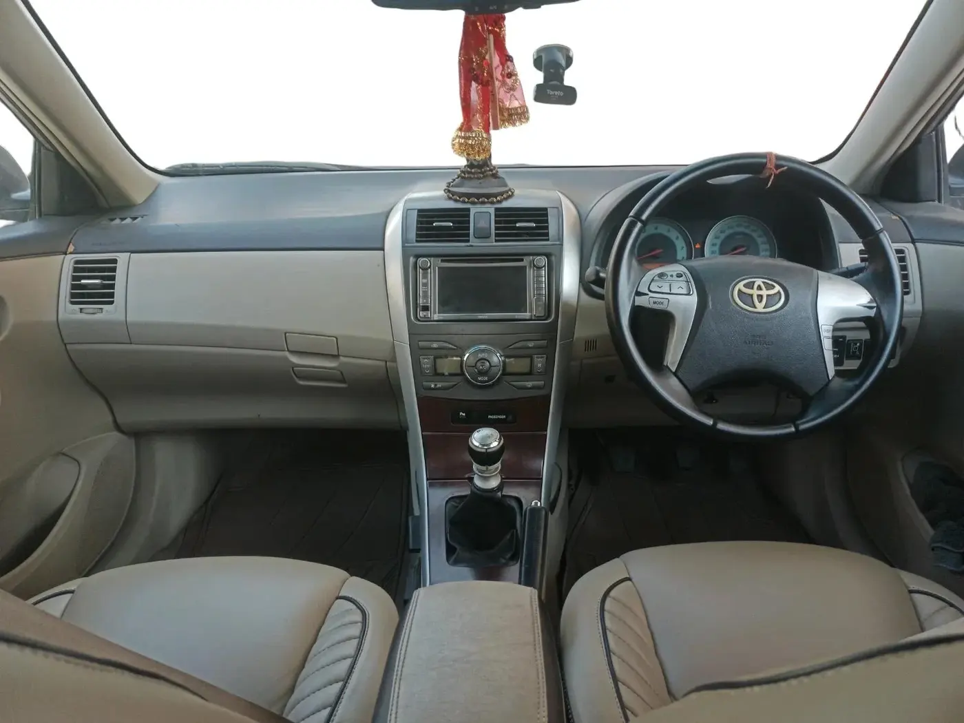 2012 Toyota Corolla Altis G PETROL, CNG, Manual, 78,246 km, interior