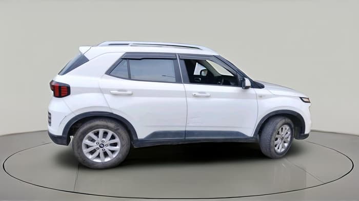 2023 Hyundai VENUE S 1.2, Petrol, Manual, 73,069 km, exterior