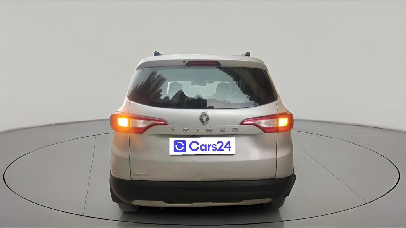 2022 Renault TRIBER RXT, Petrol, Manual, 28,194 km, exterior