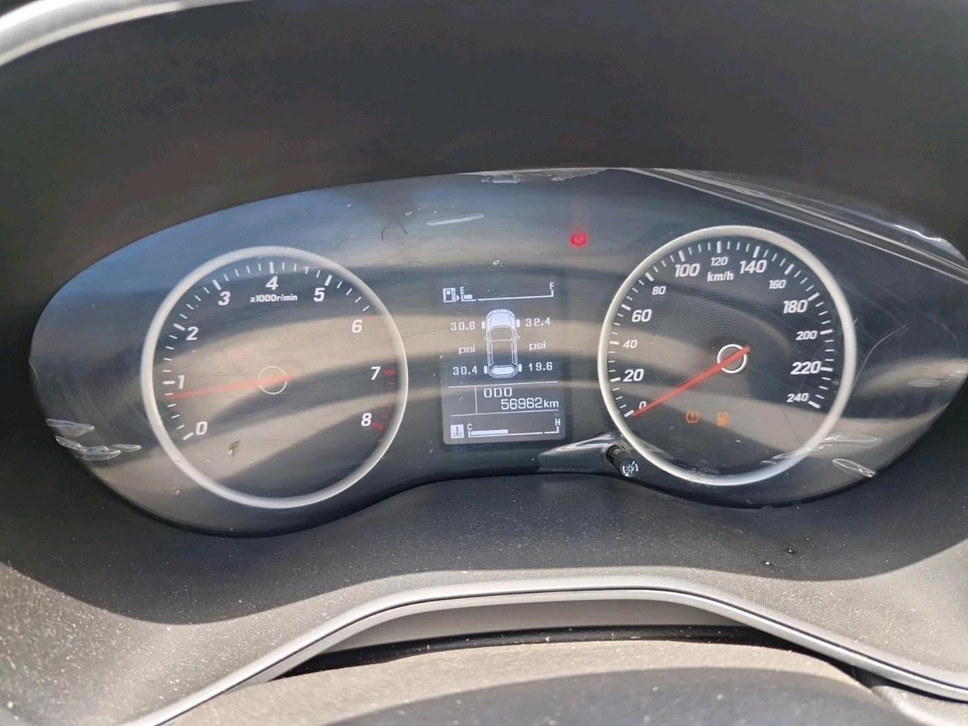 2020 MG HECTOR SMART HYBRID 1.5 PETROL, Petrol, Manual, 56,962 km, interior