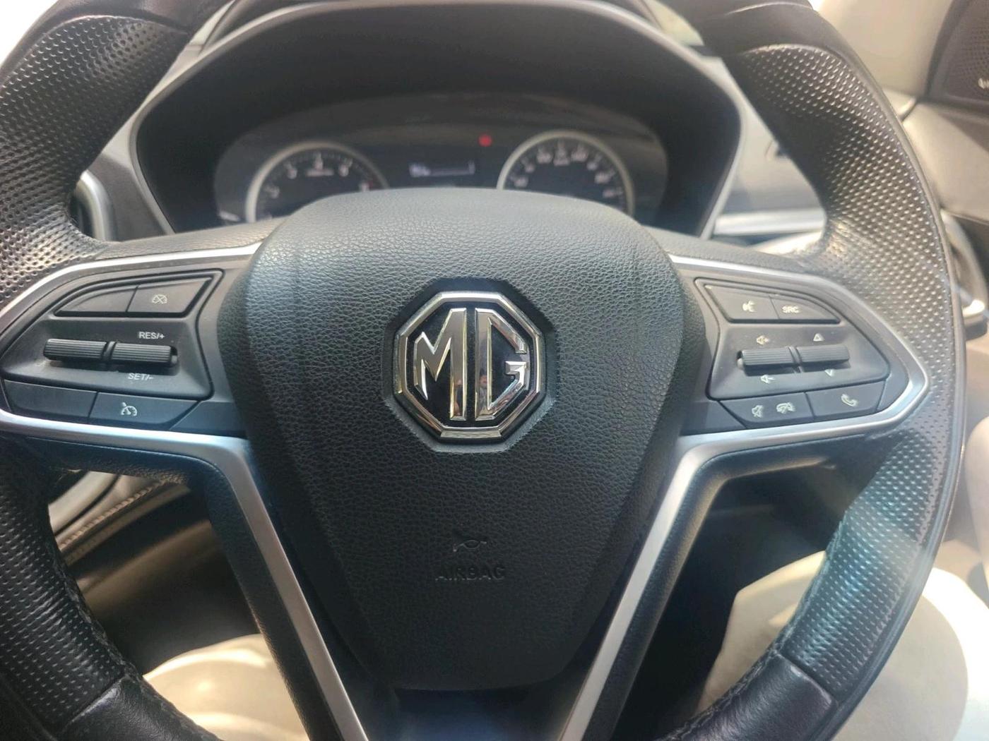 2020 MG HECTOR SMART HYBRID 1.5 PETROL, Petrol, Manual, 56,962 km, interior