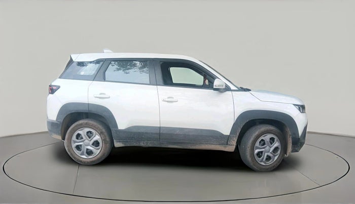 2026 Maruti BREZZA LXI S- CNG, CNG, Manual, 5,119 km, exterior